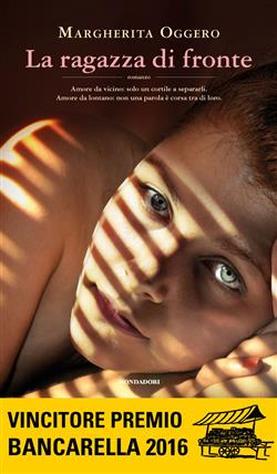 La ragazza di fronte